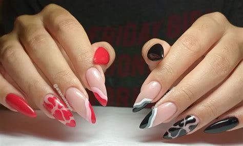 54+ Red and Black Nails To Unleash Your Inner Vamp - TheFab20s