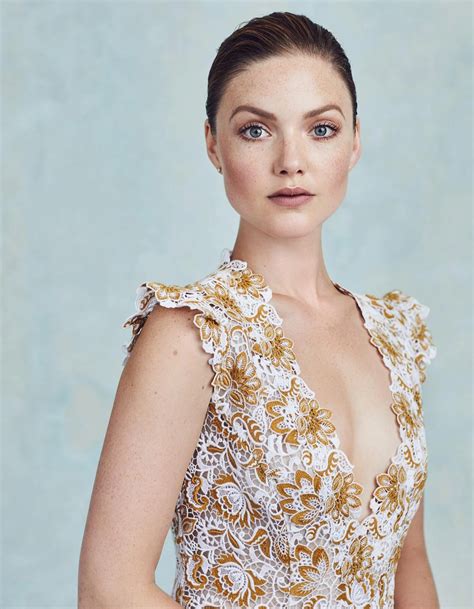 Holliday Grainger | Celeb Hottie Picture