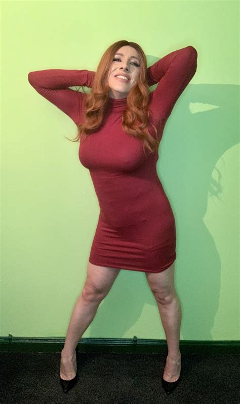 How much red is too much red? 🤔😊 : r/Androgynoushotties