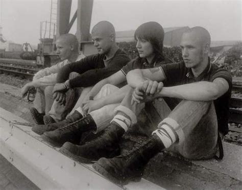 CULTURAS URBANAS: SKINHEADS