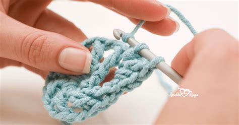 Knitting vs Crochet: Unraveling the Differences