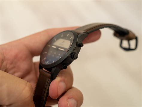 Fossil's new Hybrid HR smartwatch brings an always-on display and 2 ...