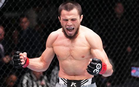 Umar Nurmagomedov calls out fellow bantamweights to face off on March ...