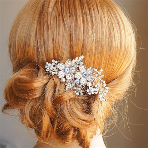 70's style hair accessories 1