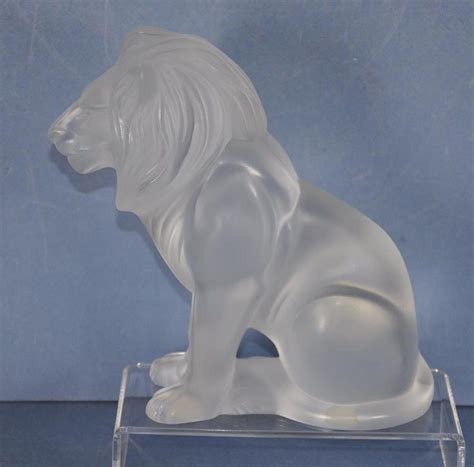 Lalique Lion Sculpture - Bamara - French - Glass