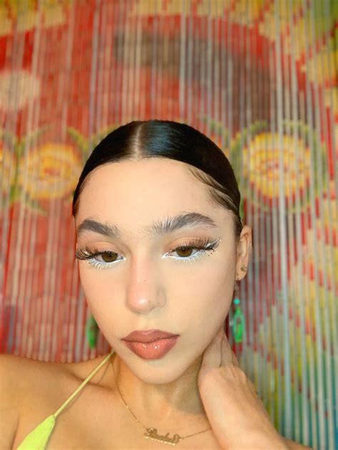 Paeka on Twitter | Dope makeup, Eye makeup art, Ethereal makeup