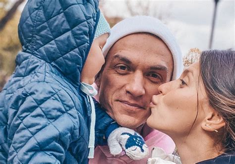 Влад Топалов назвал роды жены «самым неловким моментом в его жизни» | WOMAN
