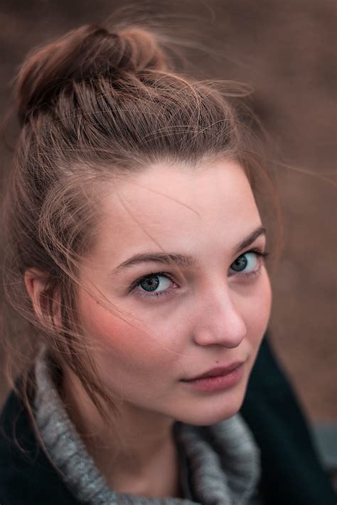Faces, faces by Elizabeth Prata | Crossmap Blogs
