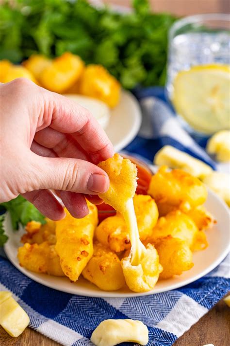 Deep Fried Cheese Curds Recipe