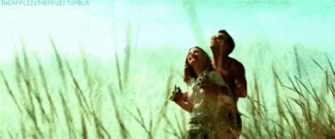 Couple In Love GIF - Couple InLove Hugging - Discover & Share GIFs