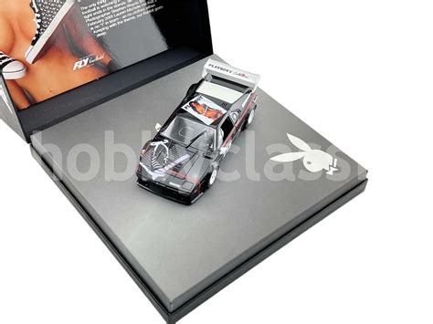 PlayBoy Collection 11 October 2003 - Lauren Michelle Hill