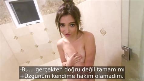 Annem, Babamın Önünde Sikilmek İstedi - Türkçe Altyazılı Porno Filmler