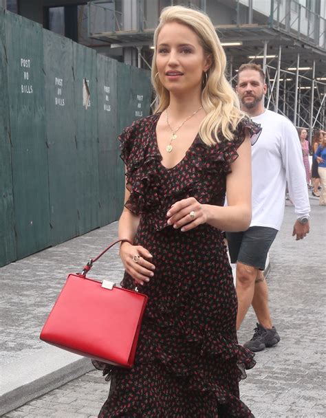Dianna Agron Nude And Sexy (35 Photos) | #The Fappening