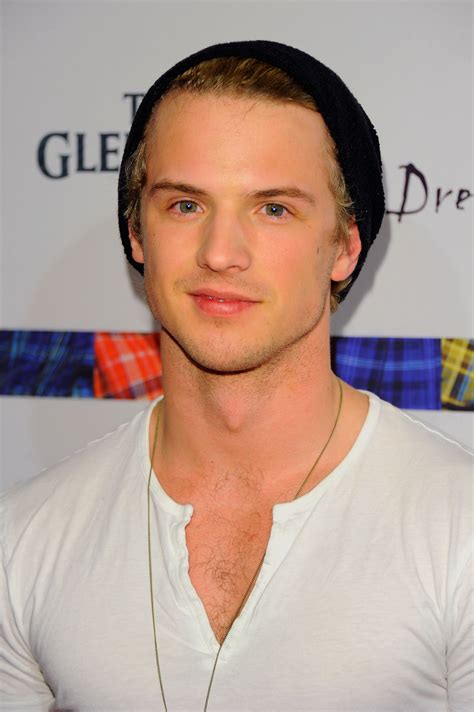pieds de freddie stroma