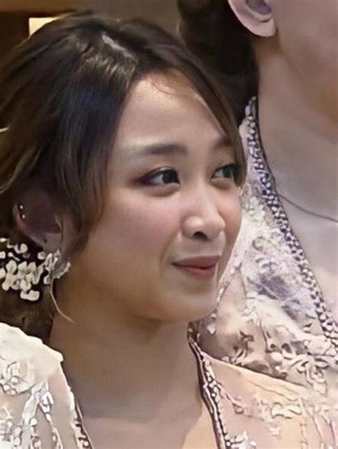 pesona dita karang  balutan kebaya photo fimelacom