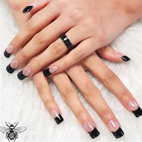 Med Tech. Запись со стены. | French tip nail designs, French tip nails ...