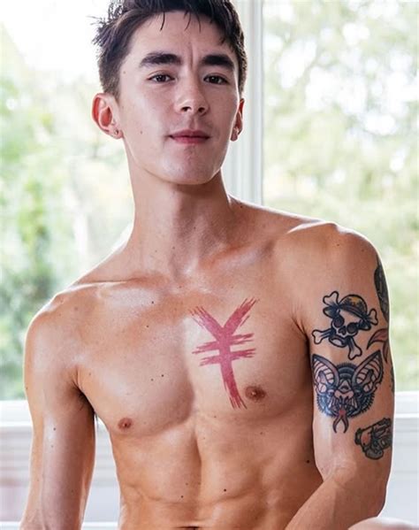 Favorite Twunk | International Content Creator Awards