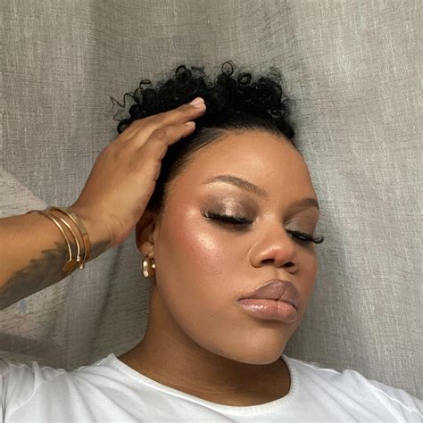 POV: you close to having all @revlonsa products 😬😊 EYES