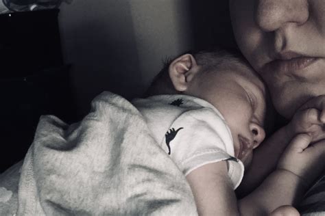 When Breastfeeding Isn't Beautiful - A Little Knick a Little Knack