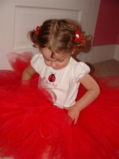 Adorable DIY No-Sew Tutu