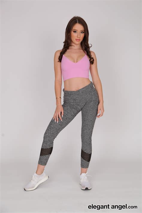 Charly Summer : r/uhdwallpaper