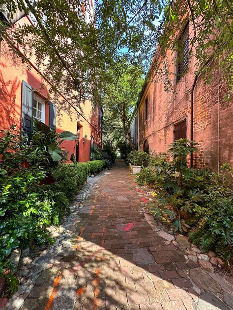 10 Hidden Gems & Unusual Things in Charleston SC - fuzzygreenfruit.com