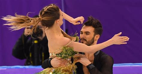 Ice dancer Gabriella Papadakis devastated after wardrobe malfunction