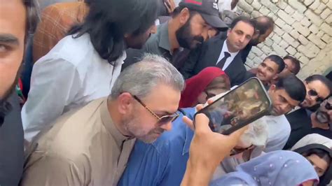 kptan ka mkhls aor ofadar saty hkyky aym ayn  gnab rana mhmd fraz