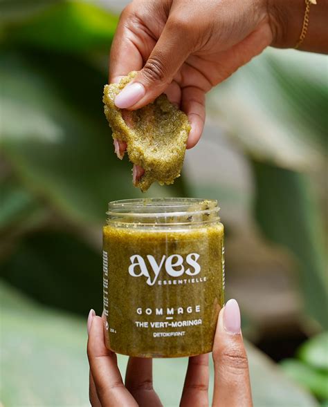 AYES Essentielle ® | Offrez à votre peau 100ml d’amour et d’hibiscus