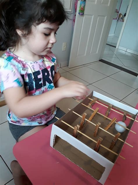Brincadeiras Com Caixa De Papelão Educação Infantil Objetivo - BRINCAR E APRENDER: EDUCAÇÃO FÍSICA - BRINCAR COM CAIXA DE PAPELÃO