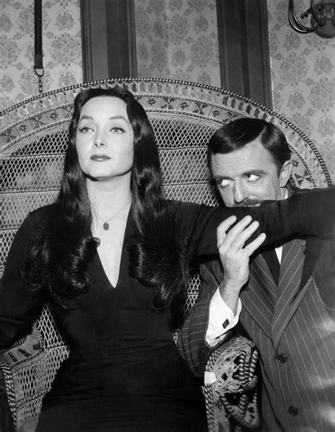 Carolyn Jones | Morticia Addams (1964) : r/OldSchoolCool