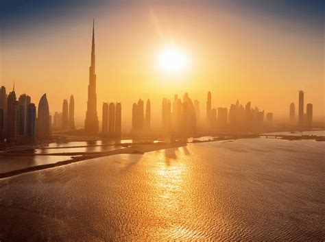 uae government issues heatwave guidelines   weeks   summer