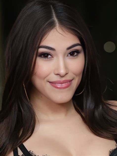 Stephanie West (Actress) Age, Height, Weight, Wiki, Bio, Photos