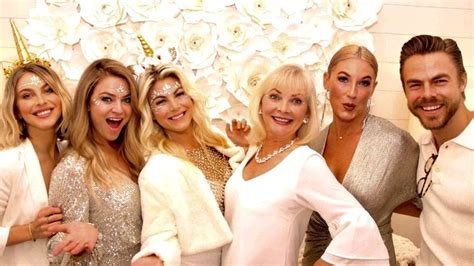 Julianne Hough Wikifeet: Five Things You Might Not Know - r492p96