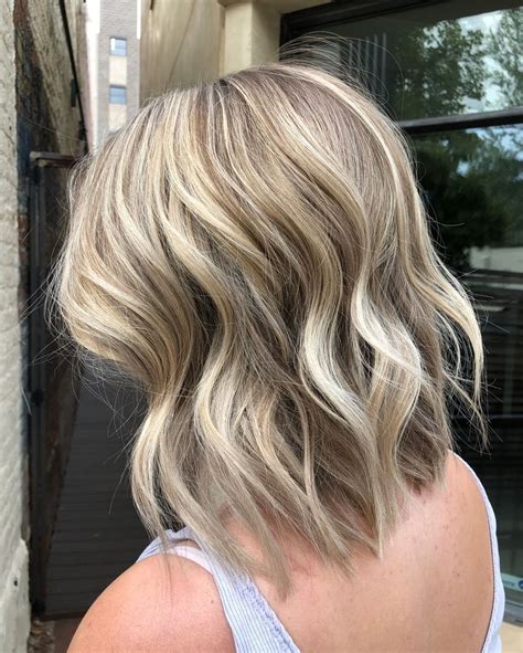 20 Lovely Medium Length Haircuts for Your Next Look - PoP Haircuts