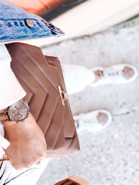 Spring Sneakers for Women