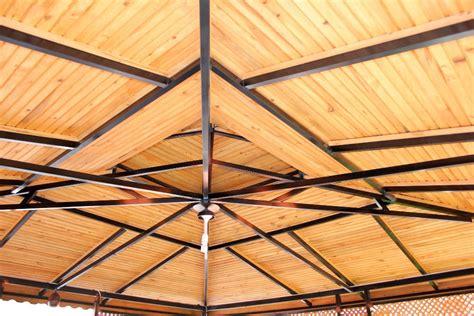 high ceiling sebagai solusi  menyeimbangkan ruang  pencahayaan