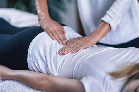 Scoliosis and Holistic Solutions for Living with Back Pain - Maxim Health