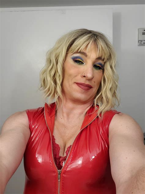 Pride event makeup! : r/crossdressing