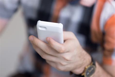 Build your app in 8 weeks with Builder.ai - BRAND MINDS