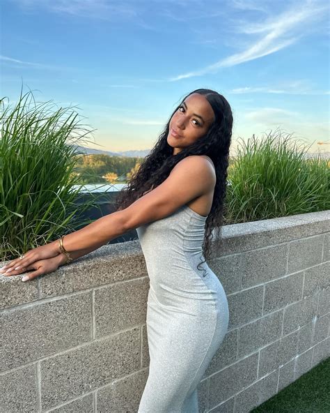 GIANNA BULLOCK (@giannaabullock) • Instagram photos and videos