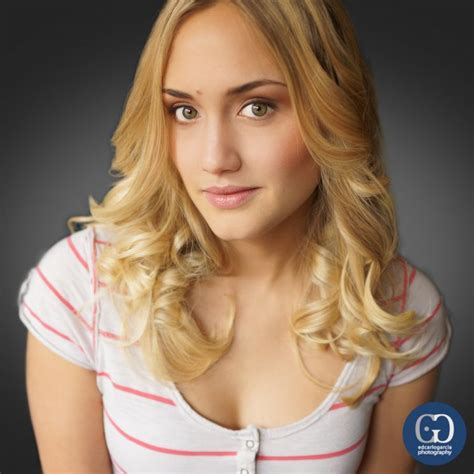 Pictures of Naomi Kyle