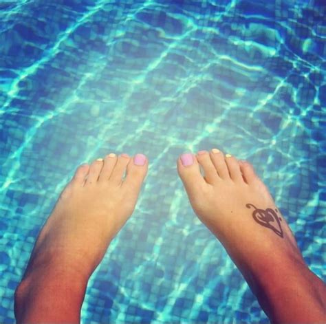 Marzia kjellberg pretty feet! also on Kik of you wanna her off to feet