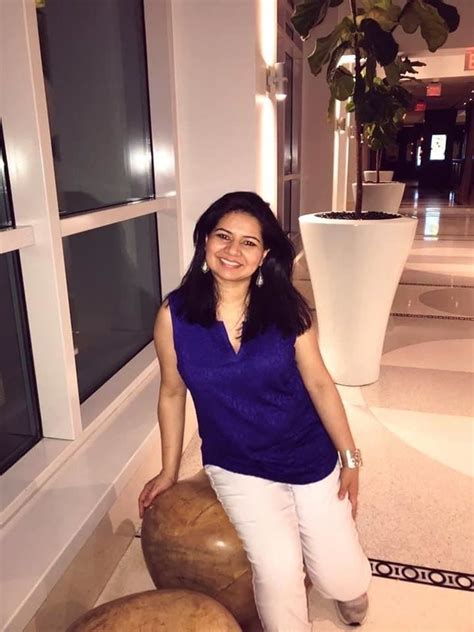 Karen Velez Feet