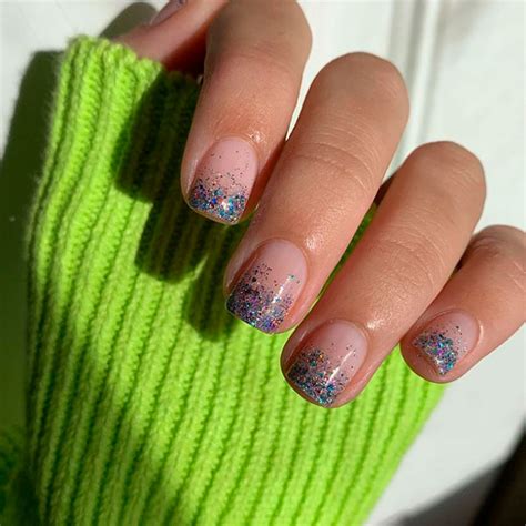 30 Trending Winter Nails Colors and Design Ideas for 2022