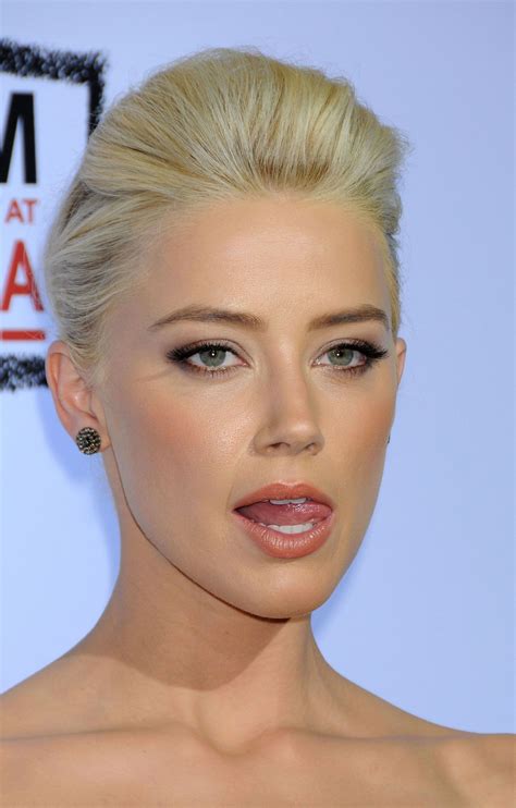 Amber Heard.. sultry.. sensual.. classic.. | Amber heard photos, Amber