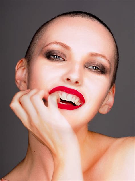 Naschkatze.. Foto & Bild | erwachsene, studio, portrait Bilder auf ...