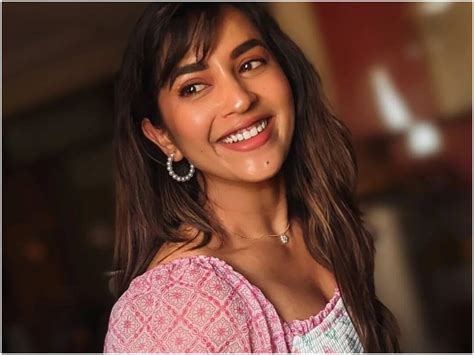 actress komalee prasad cute   komalee prasad