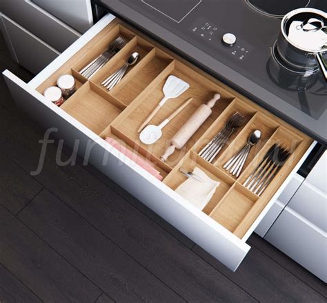 Лоток TETRIS V1 для столовых приборов в ящик Blum LEGRABOX дуб в базу 900мм
