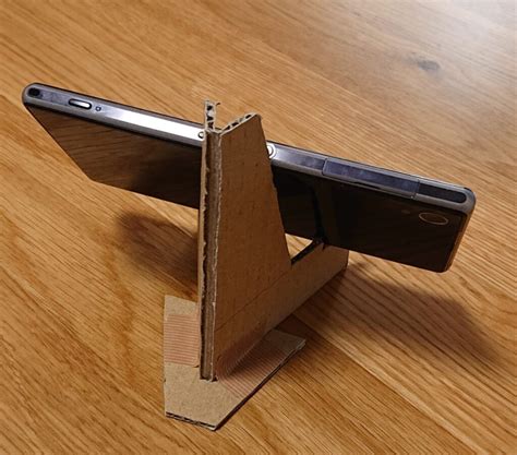 100均より安い！スマホスタンドを段ボールで自作する方法！ | Hirosyland